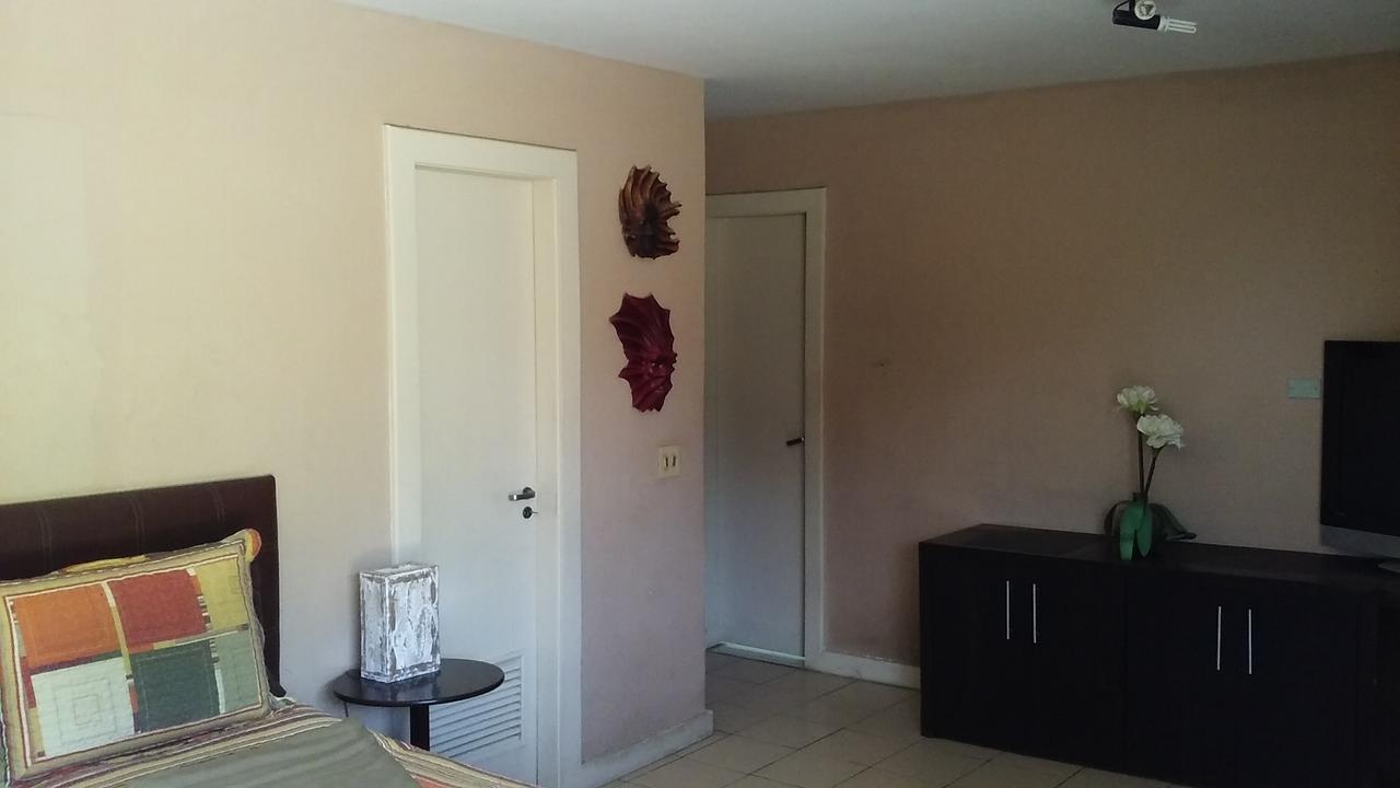 Bed & Breakfast Reb Casa Itanhanga 2*